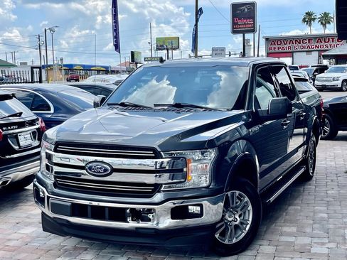 Used 2019 Ford F150 Lariat w/ Trailer Tow Package image 27
