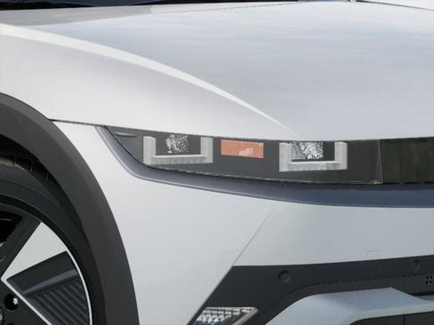 New 2026 Hyundai Ioniq 5 SE RWD image 9