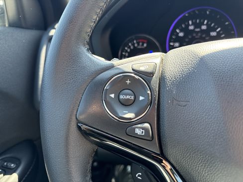 Used 2022 Honda HR-V Sport image 27