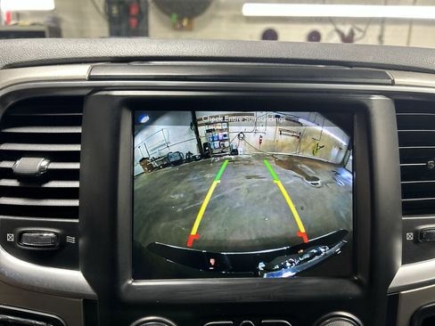 Used 2019 RAM 1500 Big Horn image 16