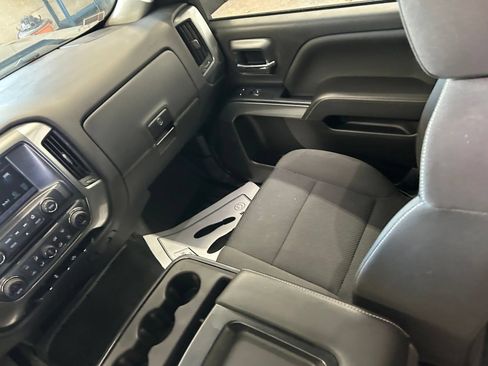 Used 2017 Chevrolet Silverado 1500 LT w/ All Star Edition AWD/4WD image 29