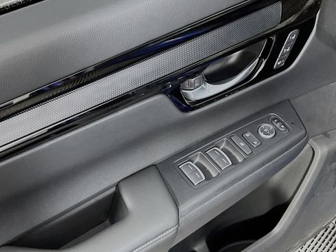 Used 2024 Honda CR-V EX-L image 17