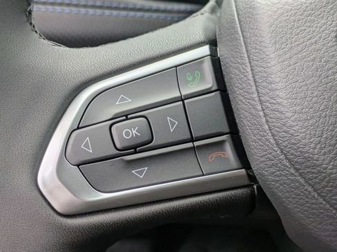 New 2026 Jeep Compass Latitude image 19