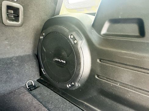 Used 2023 Jeep Wrangler Unlimited Rubicon 4xe AWD/4WD image 30