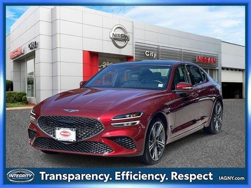 Used 2025 Genesis G70 2.5T w/ Sport Prestige Package image 4
