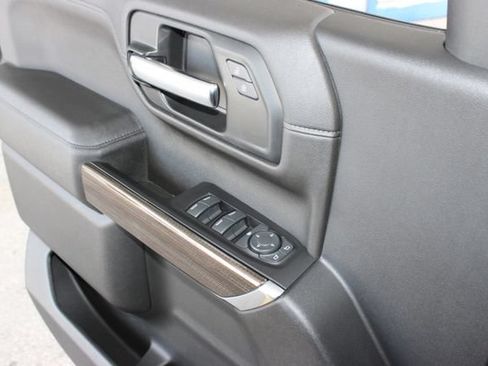 Used 2022 Chevrolet Silverado 1500 RST w/ Safety Package AWD/4WD image 23