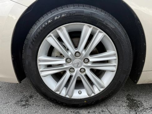 Used 2014 Lexus ES 350 w/ Premium Package FWD image 38