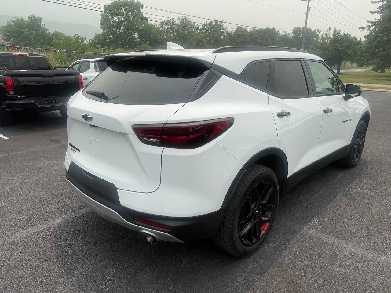 Used 2024 Chevrolet Blazer LT w/ Sound & Technology Package AWD/4WD image 5
