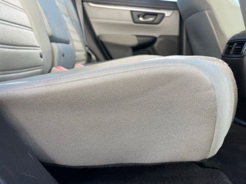 Used 2018 Honda CR-V LX image 33