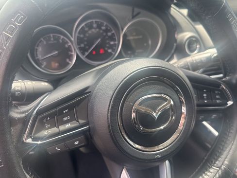 Used 2019 MAZDA CX-9 Touring w/ Touring Premium Package image 21