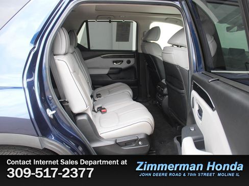 Certified 2024 Honda Pilot Elite image 9