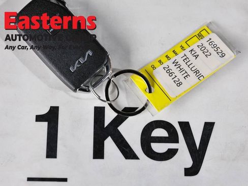 Used 2022 Kia Telluride LX image 24