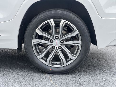 Used 2018 GMC Terrain Denali w/ Advanced Safety Package FWD image 24