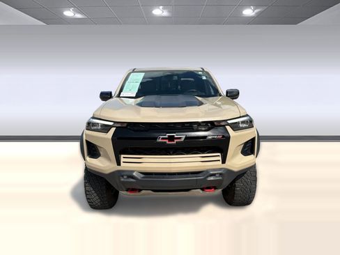 Certified 2023 Chevrolet Colorado ZR2 w/ ZR2 Convenience Package III AWD/4WD image 6