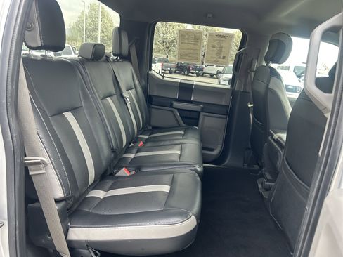 Used 2019 Ford F150 XLT w/ Trailer Tow Package image 27