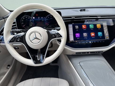 Used 2024 Mercedes-Benz E 450 4MATIC All-Terrain Wagon image 25