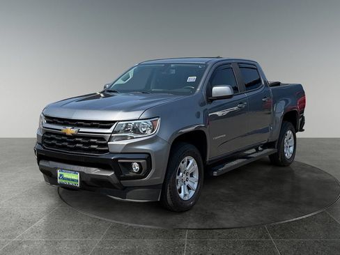 Used 2021 Chevrolet Colorado LT w/ LT Convenience Package RWD image 3