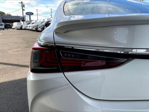 Used 2022 Lexus ES 350 w/ Premium Package FWD image 25