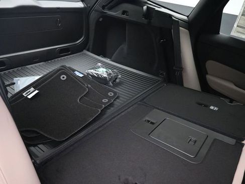 New 2026 Volvo XC60 B5 Core w/ Protection Package Premier image 27