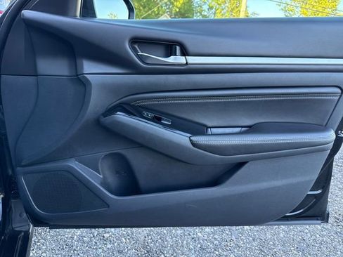 Used 2021 Nissan Altima 2.5 SV image 23