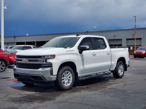 Used 2019 Chevrolet Silverado 1500 LT w/ All-Star Edition AWD/4WD image 29