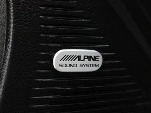 Used 2023 Dodge Challenger R/T w/ Blacktop Package image 33