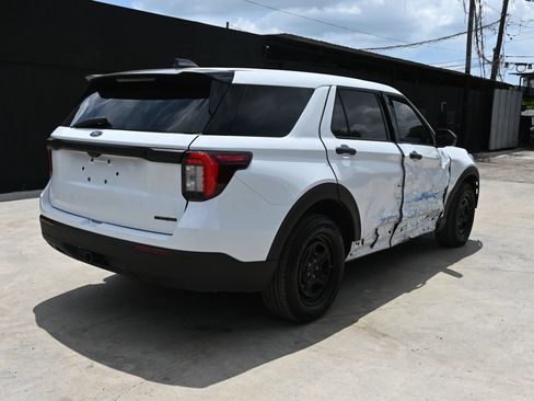 Used 2025 Ford Explorer 4WD Police Interceptor image 5