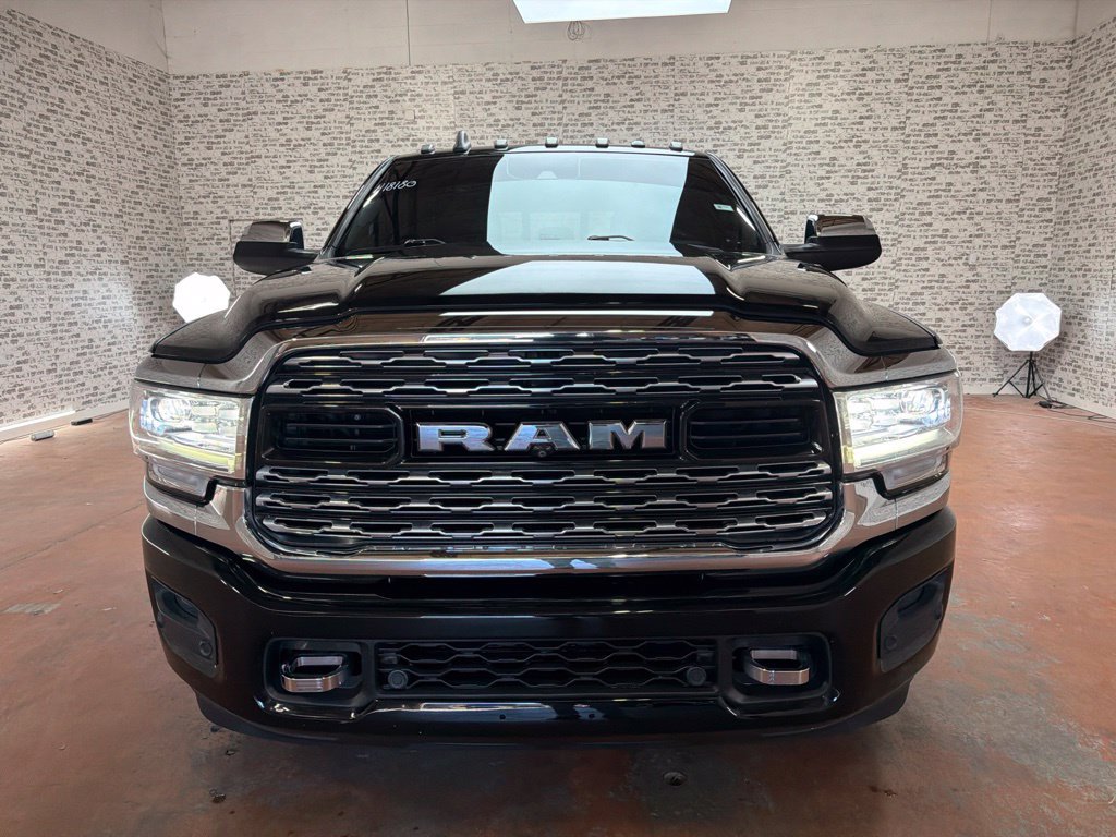 Used 2019 RAM 3500 Limited AWD/4WD image 2