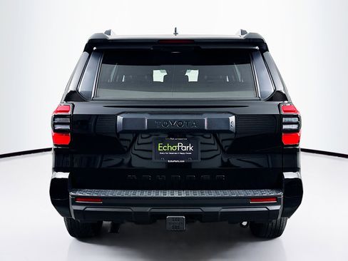 Used 2025 Toyota 4Runner SR5 image 7