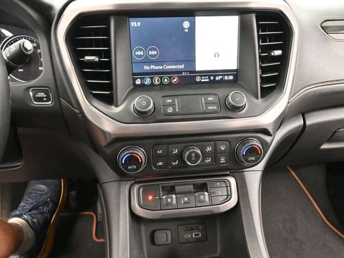 Used 2023 GMC Acadia AT4 AWD/4WD image 23