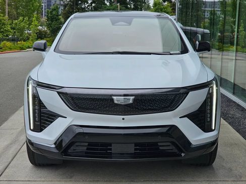 New 2026 Cadillac Optiq Sport 1 AWD/4WD image 8