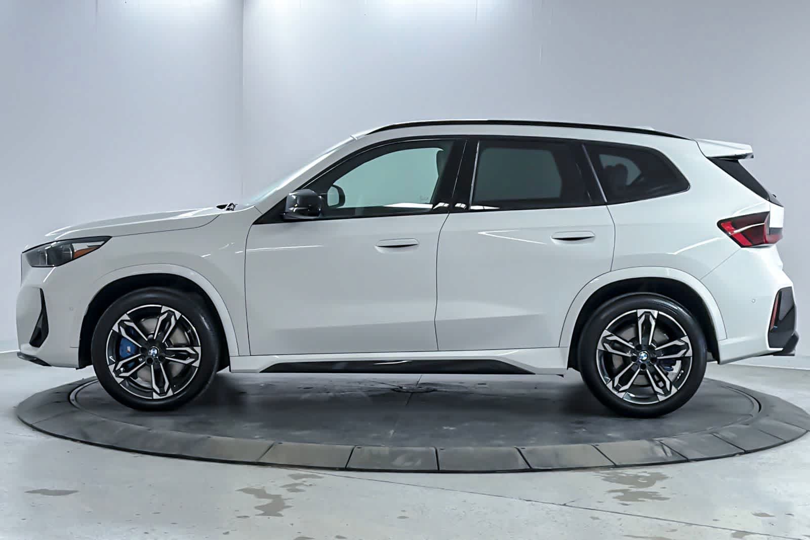 Used 2024 BMW X1 M35i w/ Premium Package AWD/4WD image 5
