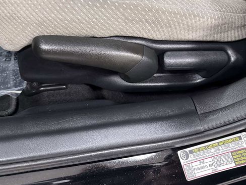 Used 2013 Honda Civic Hybrid Sedan image 14