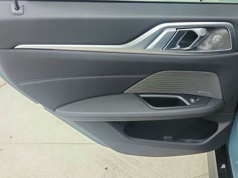 Used 2025 BMW 430i w/ Premium Package image 32