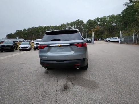 Certified 2023 Chevrolet Traverse LT image 4