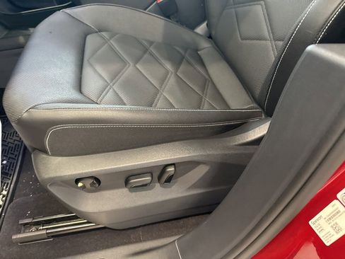 Used 2025 Volkswagen Atlas SE w/ Panoramic Sunroof Package image 20