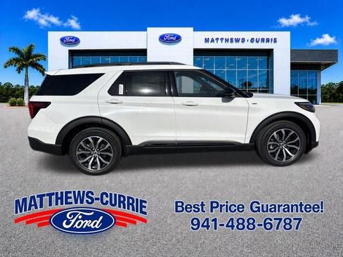 New 2026 Ford Explorer ST-Line RWD image 3
