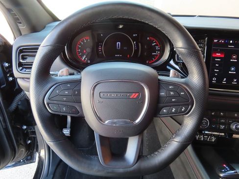 Certified 2023 Dodge Durango GT image 16