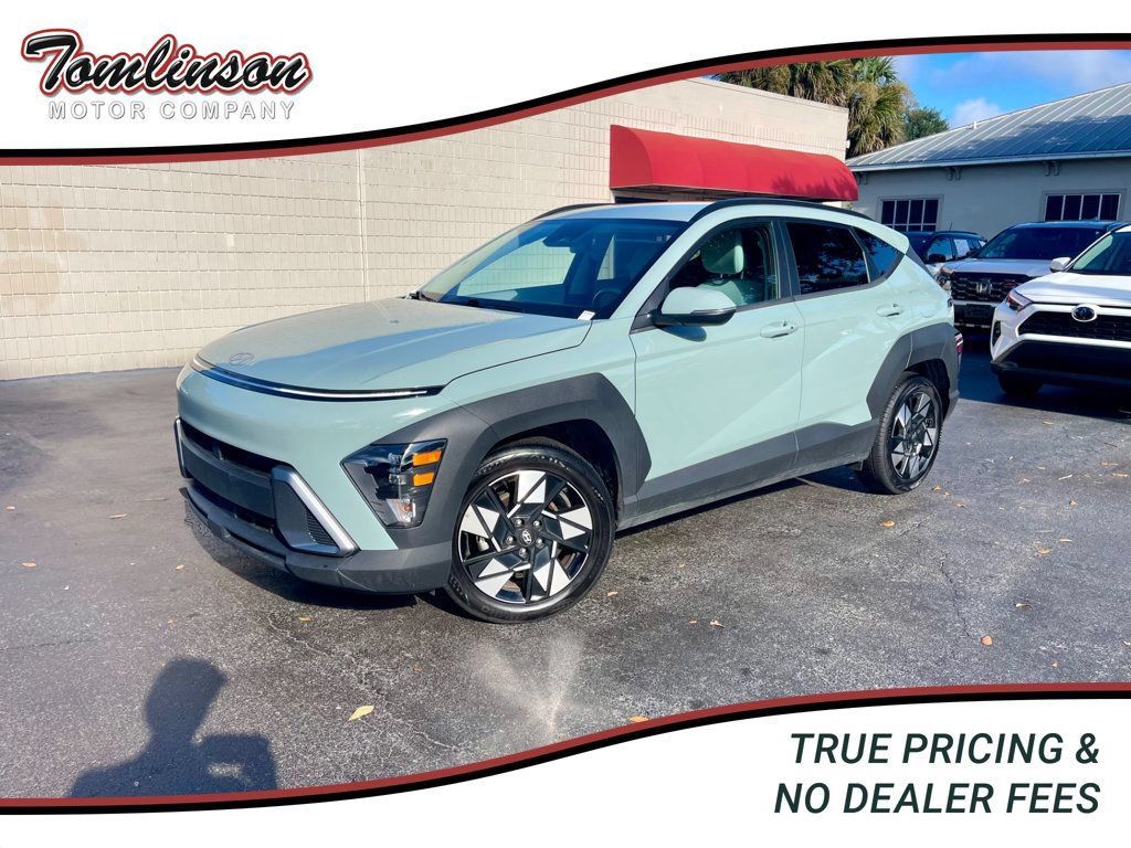 Used 2025 Hyundai Kona SEL FWD image 1