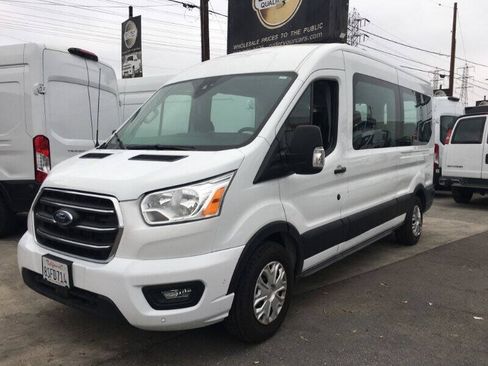 Used 2020 Ford Transit 350 XLT RWD image 3