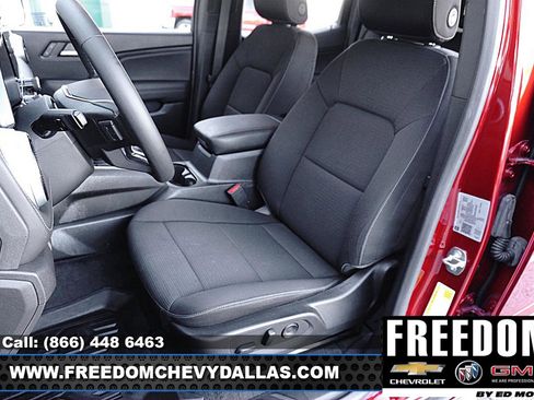 Used 2023 Chevrolet Colorado LT w/ LT Convenience Package II image 9