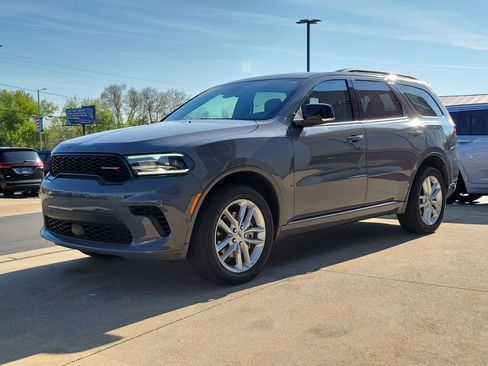 Used 2024 Dodge Durango GT AWD/4WD image 2