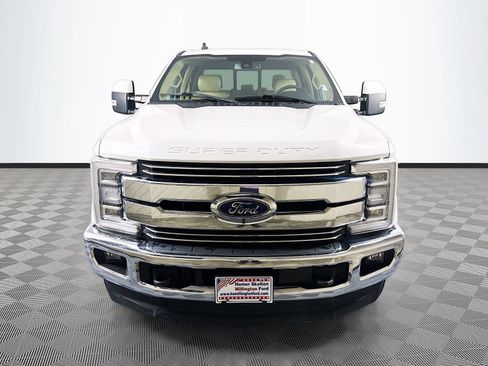 Used 2019 Ford F250 Lariat w/ Lariat Ultimate Package AWD/4WD image 2
