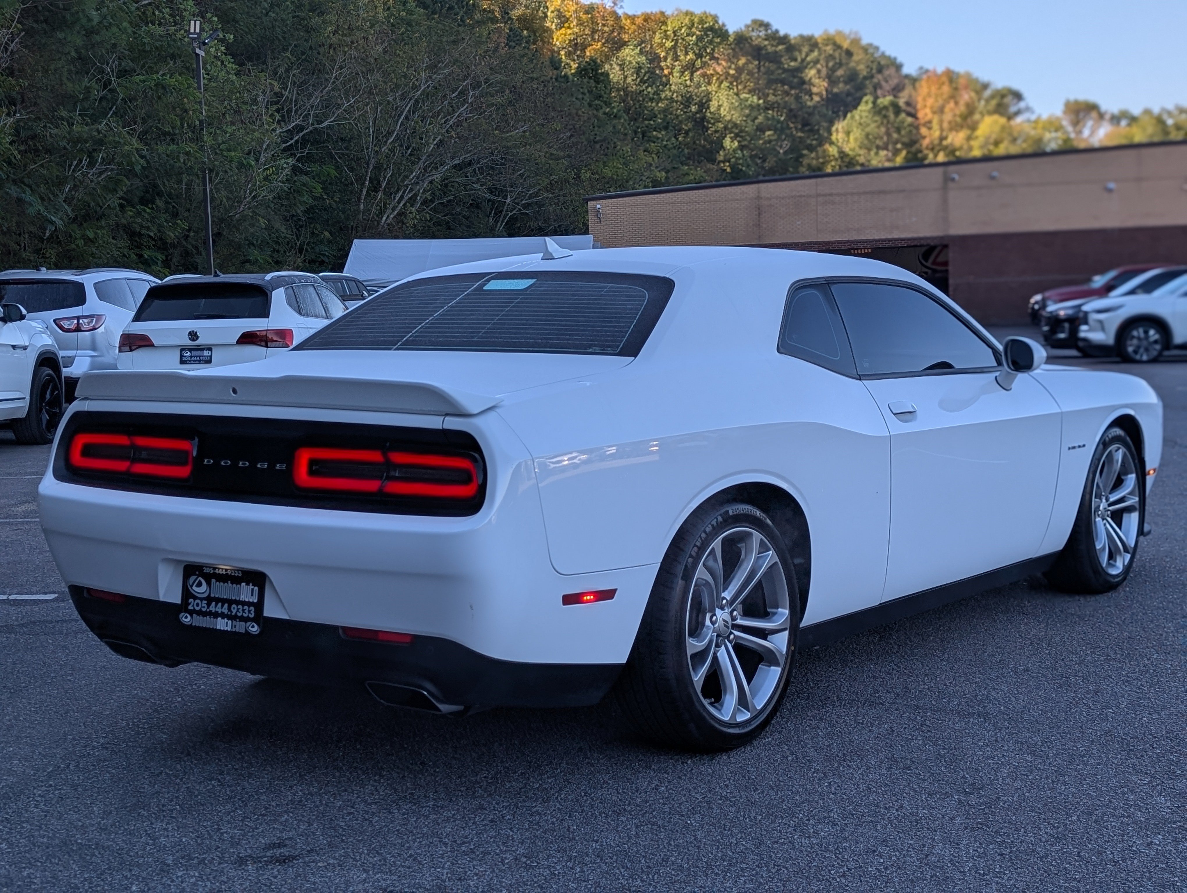 Used 2022 Dodge Challenger R/T RWD image 9