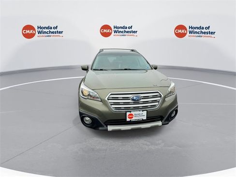 Used 2015 Subaru Outback 2.5i Limited image 3