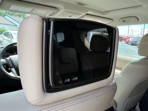 Used 2021 Nissan Armada Platinum w/ Captain's Chairs Package RWD image 25