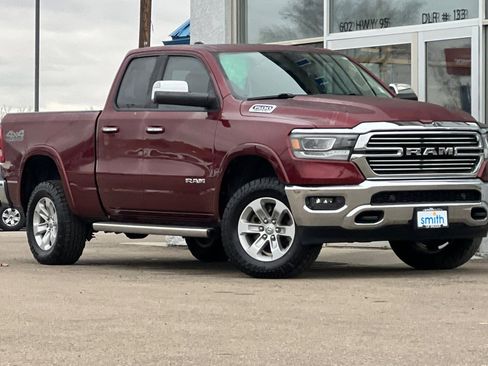 Used 2019 RAM 1500 Laramie AWD/4WD image 2