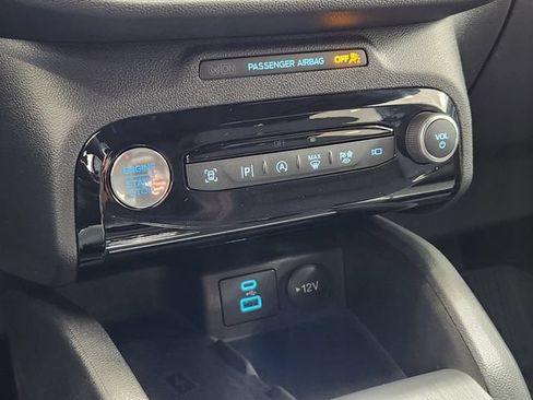 Used 2023 Ford Escape ST-Line Elite AWD/4WD image 24
