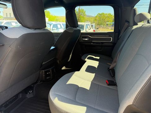 Used 2021 RAM 2500 Big Horn AWD/4WD image 19