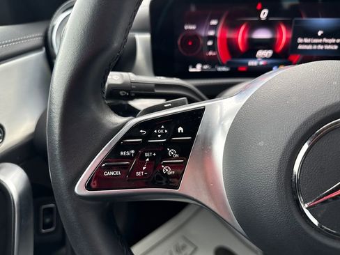 Used 2025 Mercedes-Benz CLA 250 4MATIC image 17